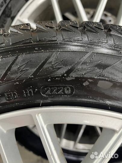 Inforged IFG34 Hankook Winter I*Cept X RW10 235/50