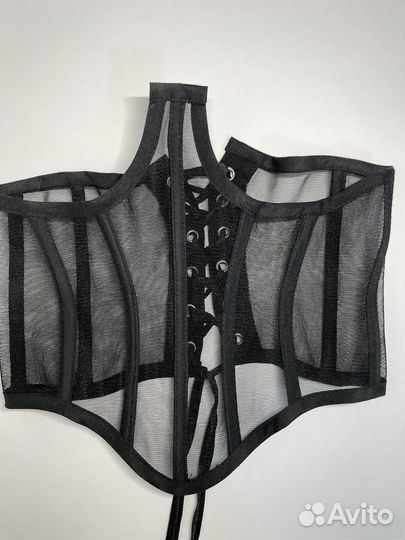 Корсет черный на шнуровке
