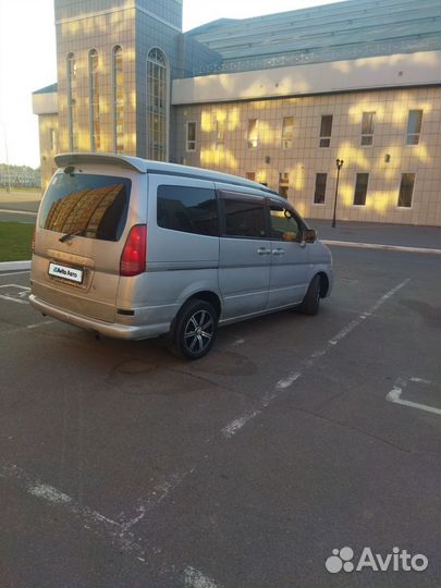 Nissan Serena 2.0 CVT, 2000, 220 000 км