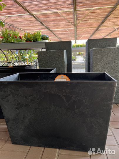 Кашпо для цветов уличное