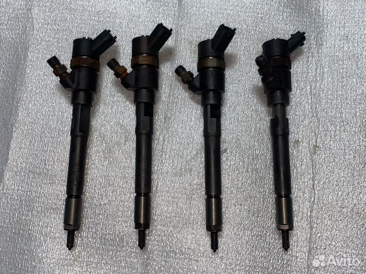 Форсунки торливные 0445110270 2.0crdi Z20S1