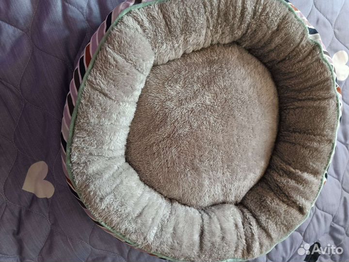 Лежанка для кошек