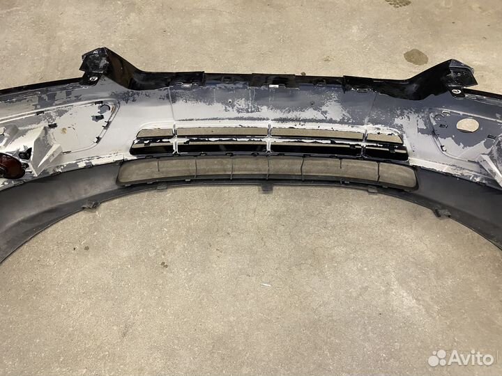 Передний бампер Ford Focus 2