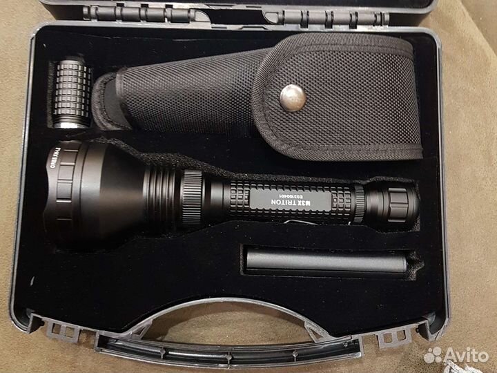 Подствольный фонарь Olight M3X Triton