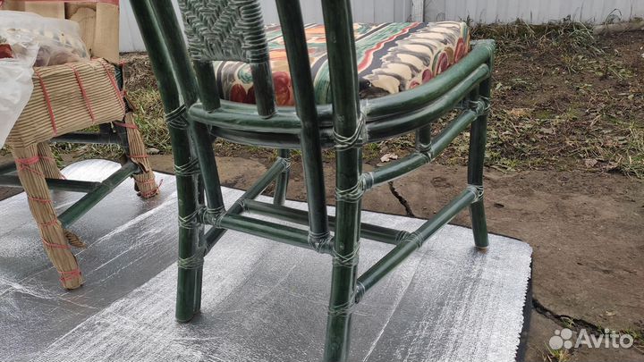 Стулья кухонные мягкие новые