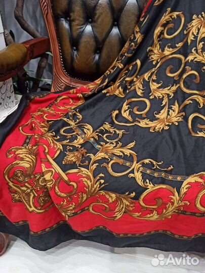 Огромный платок шаль versace шерсть италия