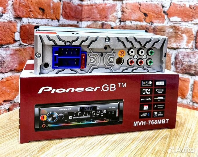 Магнитола Pioneer с Bluetooth Новая