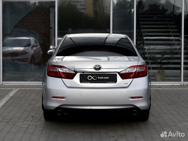Toyota Camry 3.5 AT, 2014, 140 602 км