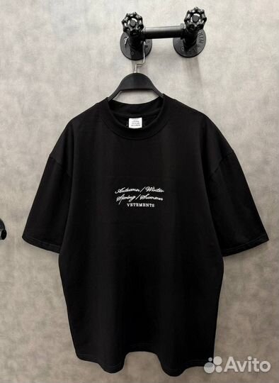 Футболки Vetements оверсайз (сезон 2024)