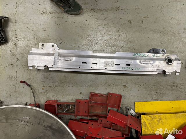 Усилитель бампера заднего BMW X-7