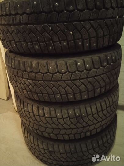 Viatti Brina Nordico V-522 205/55 R16 и 205/55 R16