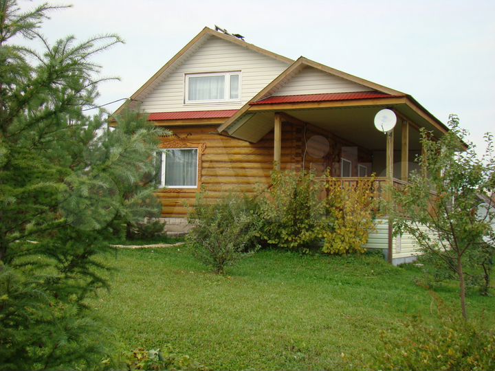 Дом 180 м² на участке 70 сот.