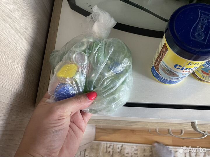 Аквариум / корм для рыб и тд