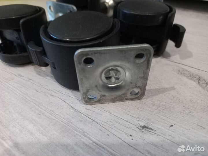 Мебельные колеса