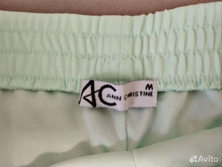 Шорты женские