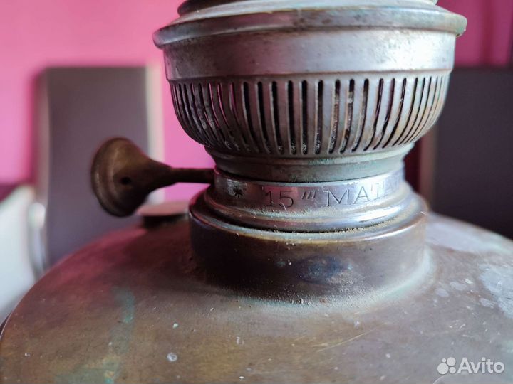 Керосиновая лампа фирмы Matador
