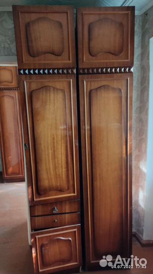 Стенка в гостиную