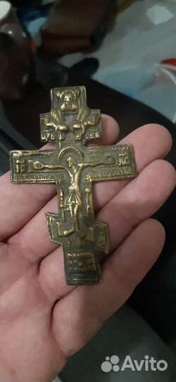 Старинный крест