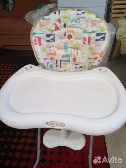 Стульчик для кормления