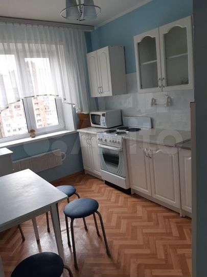 2-к. квартира, 42 м², 9/9 эт.