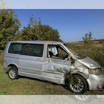 Volkswagen Multivan 2.5 MT, 2004, битый, 408 000 км, с пробегом, цена 650 000 руб.