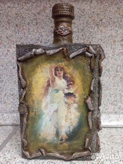 Бутылка стеклянная 0,7