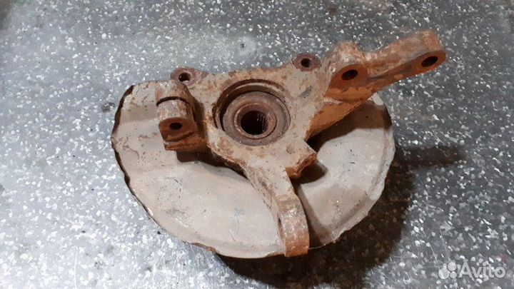 Кулак поворотный передний правый Mitsubishi Asx