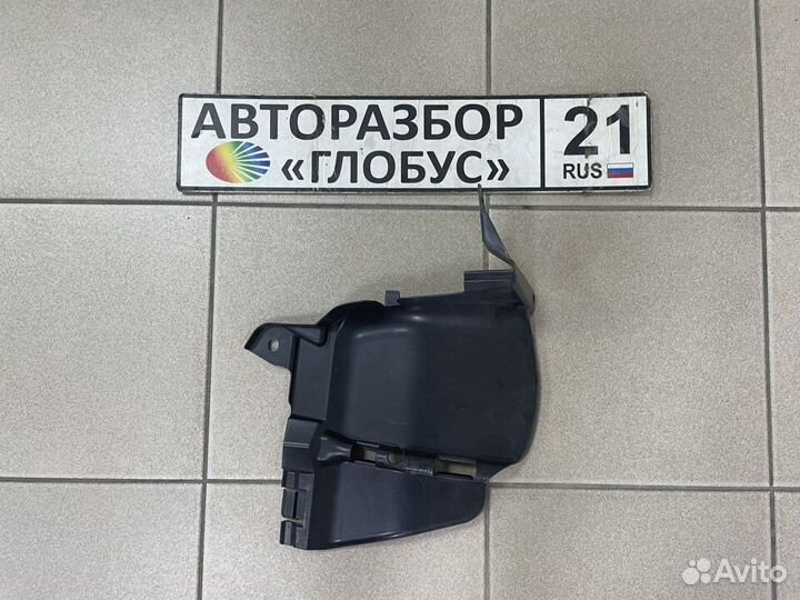 Подкрылок внутренней части nissan almera 2012