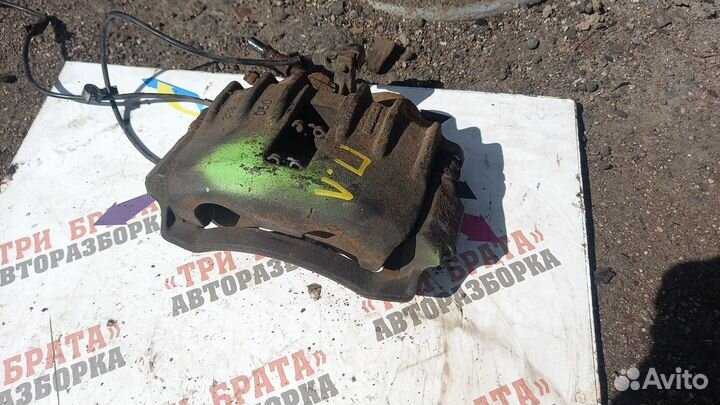 Мерседес Спринтер Суппорт передний Лев