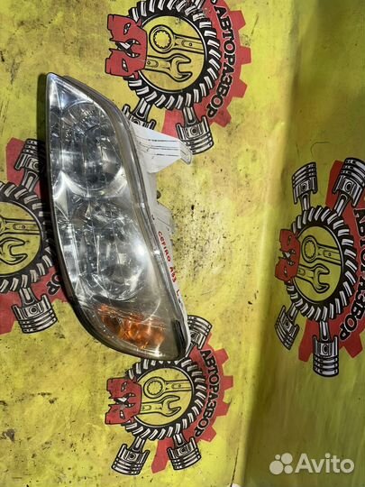 Фара передняя левая оригинал Nissan Cefiro A33
