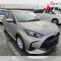 Toyota Yaris 1.0 CVT, 2020, 46 000 км, с пробегом, цена 1 090 000 руб.