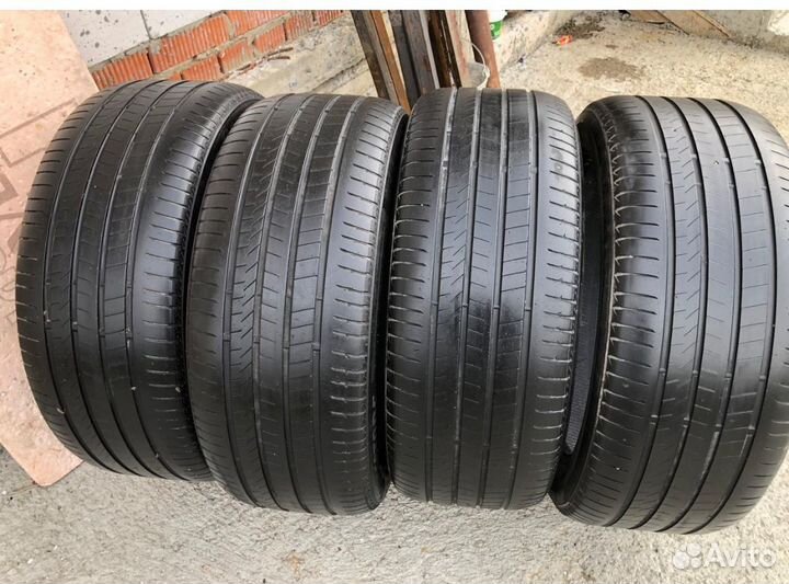 Bridgestone Alenza 001 285/45 R22 110H