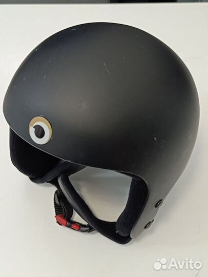 Горнолыжный шлем