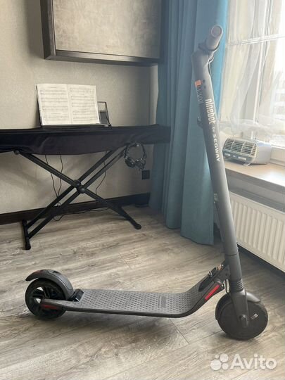 Электросамокат kickscooter segweay ninebot es2