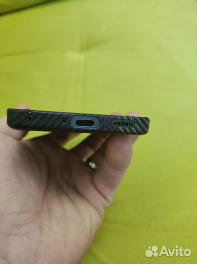 Xiaomi 13, 12/256 ГБ