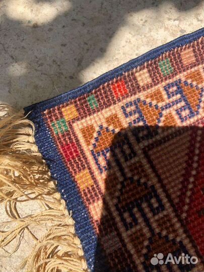 Ковер шерстяной ручной работы старинный