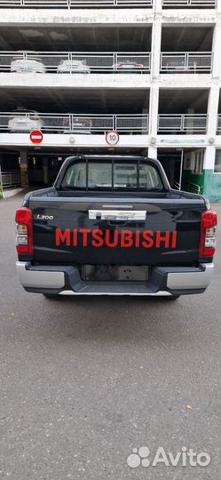 Mitsubishi L200 2.4 AT, 2022, 50 км