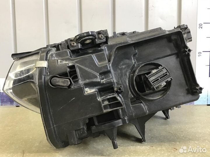 Фара правая BMW X3 G01 2017