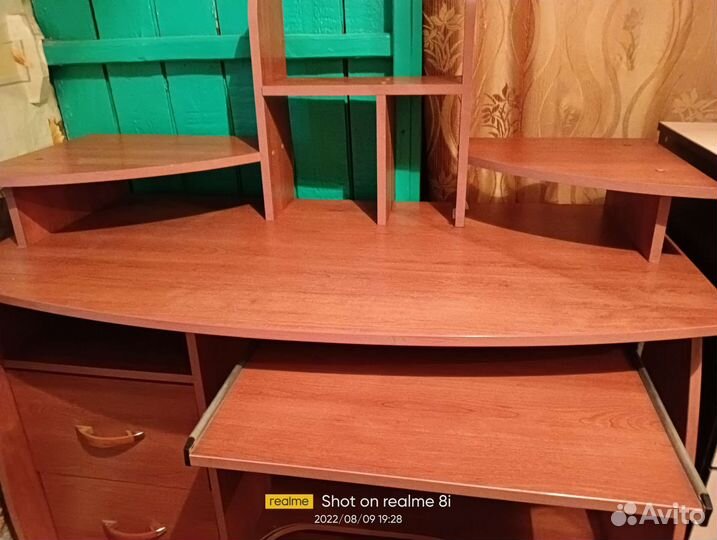 Компьютерный стол