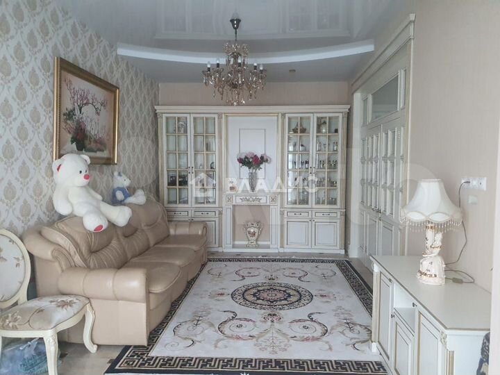 Таунхаус 210 м² на участке 3 сот.