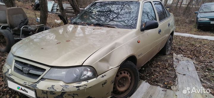 Daewoo Nexia 1.6 МТ, 2008, битый, 300 000 км