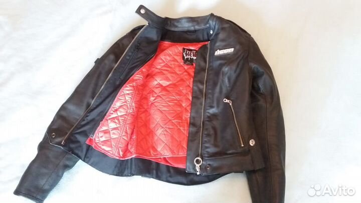 Женская мотокуртка Icon