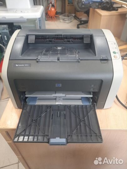 Принтер Hp laserjet p1015