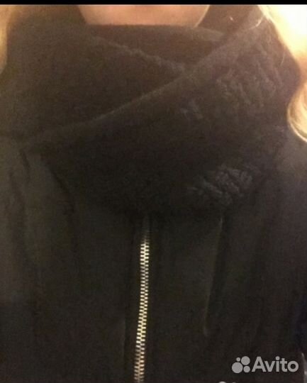 Круглый черный шарф шерсть