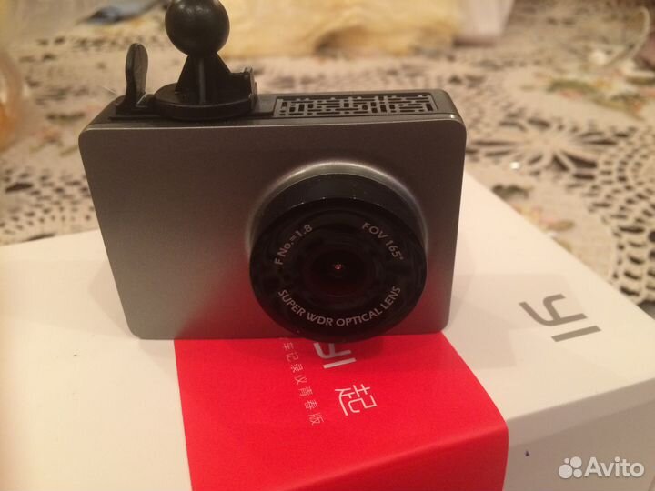 Новый видеорегистратор xiaomi YI