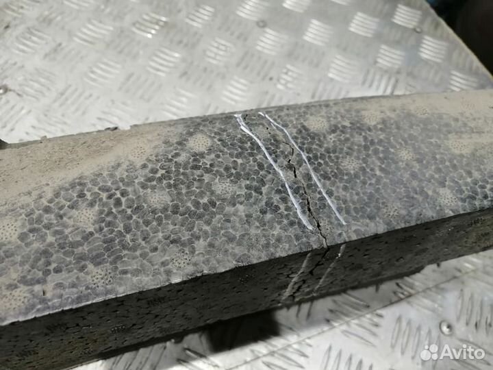 Наполнитель заднего бампера Nissan Tiida C11 седан