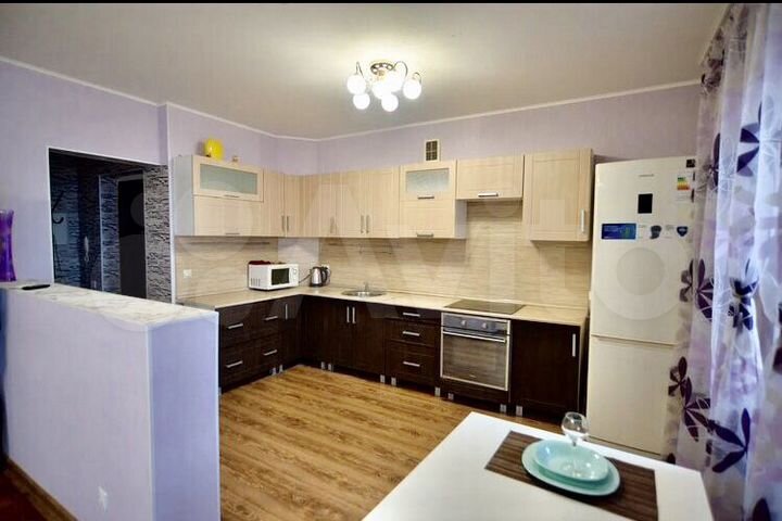 3-к. квартира, 115 м², 9/12 эт.