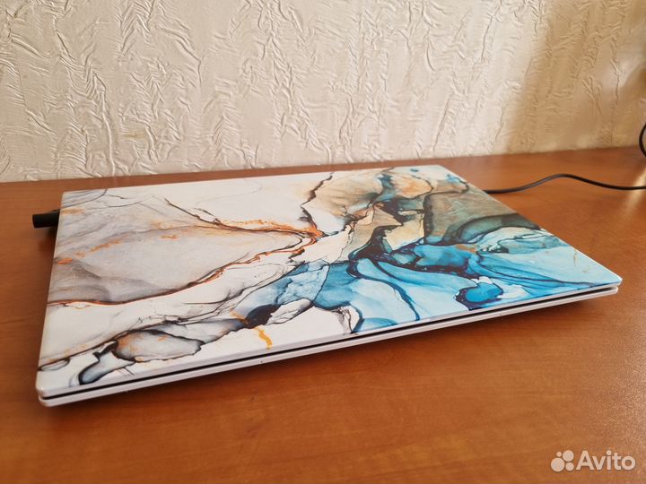 Asus VivoBook S13 S330U