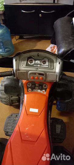 Детский квадроцикл на аккумуляторе