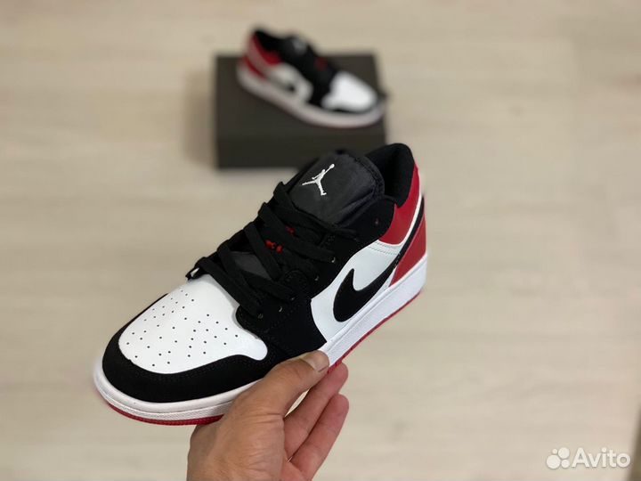 Кроссовки Air Jordan 1 Low Black Toe (36-45)